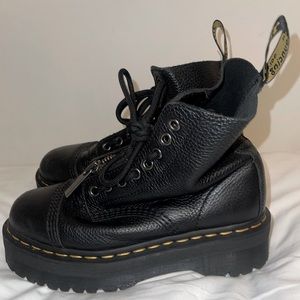 dr. martens sinclair leather boots